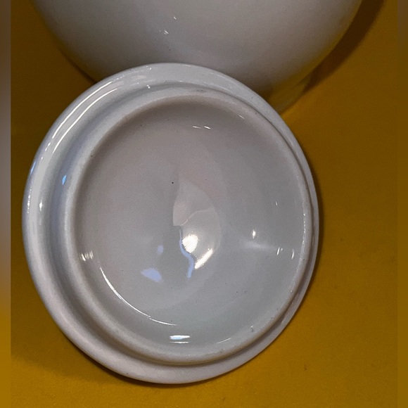 Vintage MCM grape & leaf  by Syracuse Sugar Bowl & Lid storage jar stash box - Picture 4 of 6